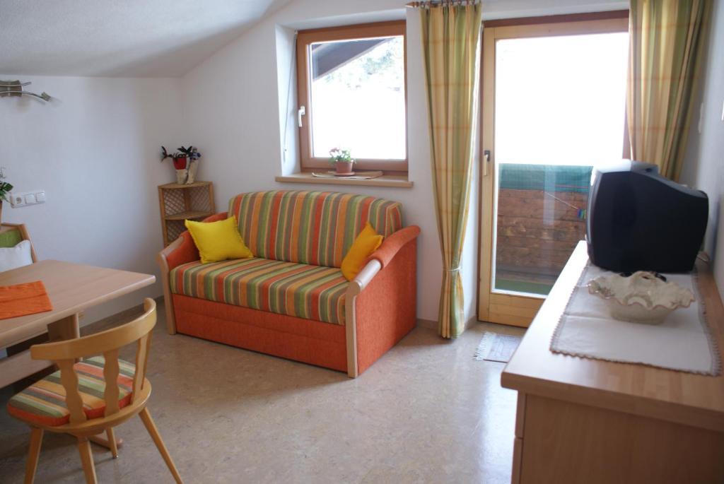 Hôtel Haus Bergfrieden à Bach  Extérieur photo